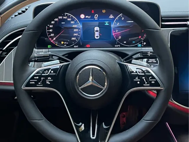 Mercedes-Benz E-Class — Фото автомобиля 10