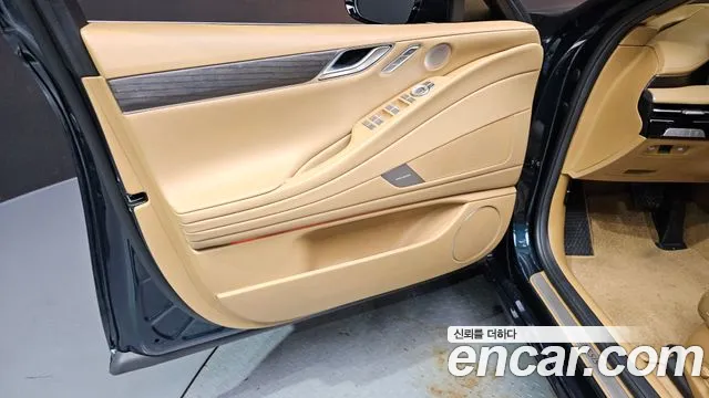 Genesis G80 Бензин 3.5 турбо AWD — Фото автомобиля 22