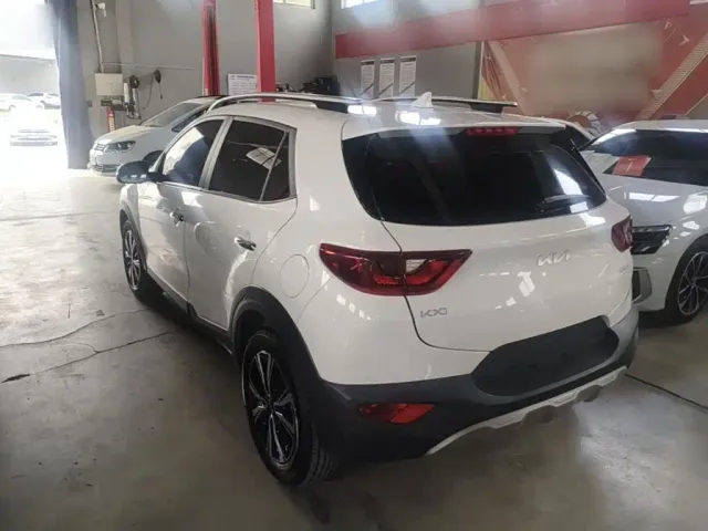 Kia KX1 — Фото автомобиля 4