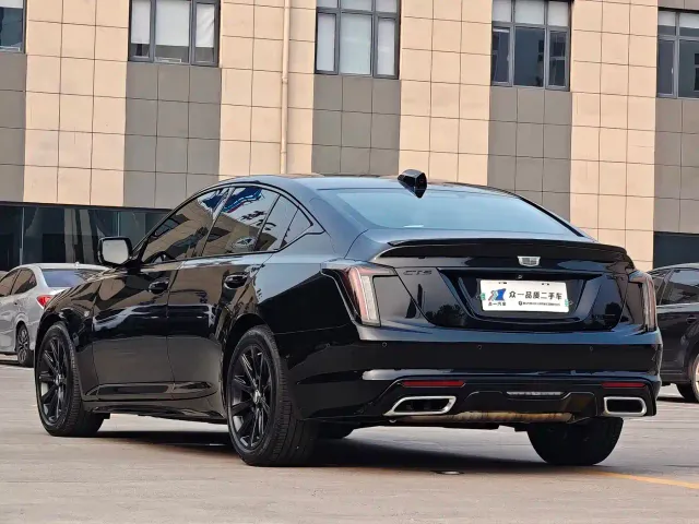 Cadillac CT5 — Фото автомобиля 5