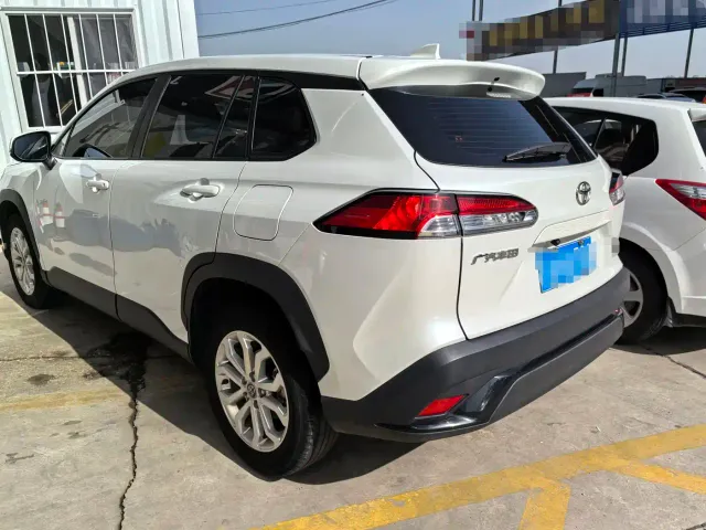 Toyota Frontlander — Фото автомобиля 4