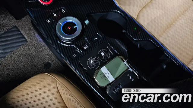 Kia EV6 — Фото автомобиля 9
