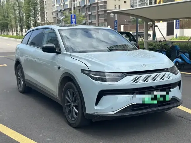 Leapmotor Leapmotor C11 2024 Extended Range 300 Premium Edition — Фото автомобиля 3