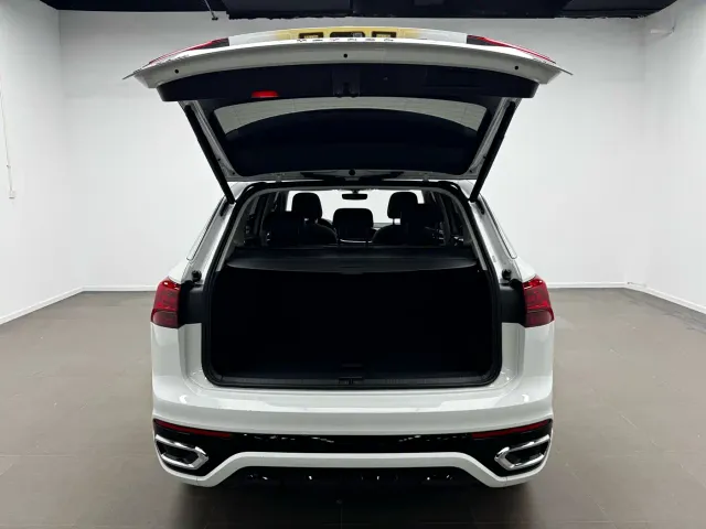 Volkswagen Tayron GTE Plug-in Hybrid — Фото автомобиля 16
