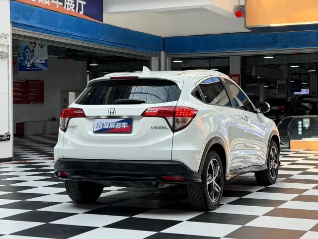 Honda Vezel — Фото автомобиля 19