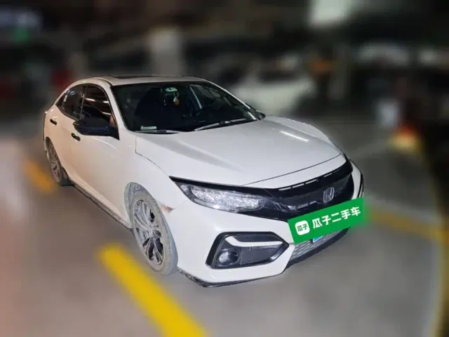 Honda Civic — Фото автомобиля 3