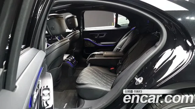 Mercedes-Benz S-Class S-класс W223 — Фото автомобиля 12