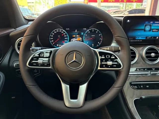 Mercedes-Benz GLC-Class — Фото автомобиля 17