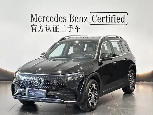 Фотография автомобиля — Mercedes-Benz EQB