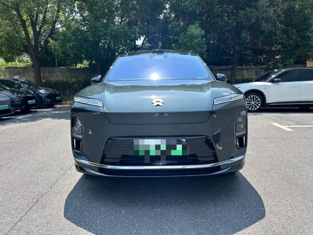 Nio ES8 — Фото автомобиля 3
