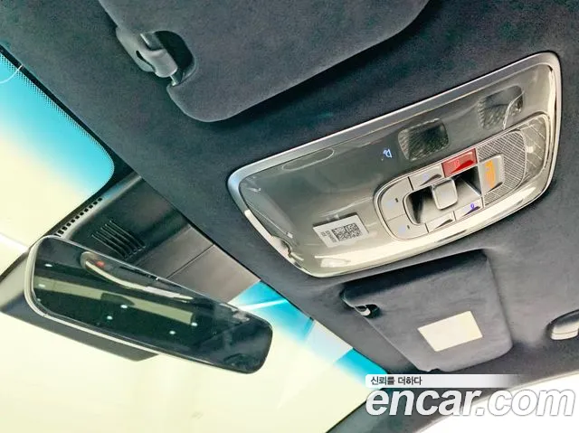 Genesis GV70 2.5T Бензин AWD — Фото автомобиля 15