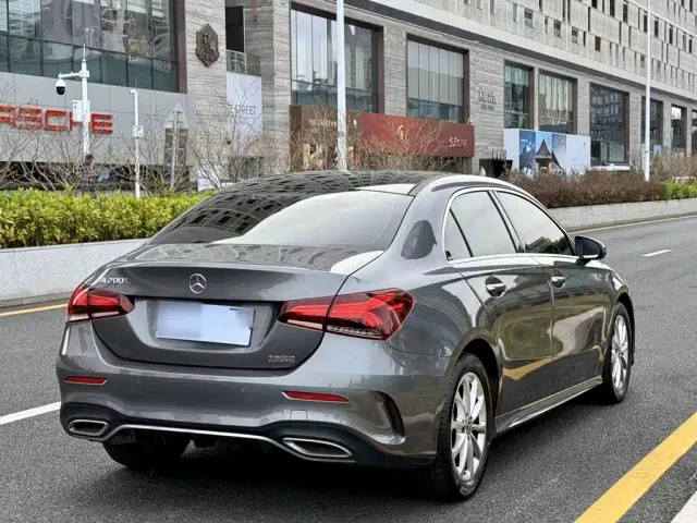 Mercedes-Benz A-Class — Фото автомобиля 6