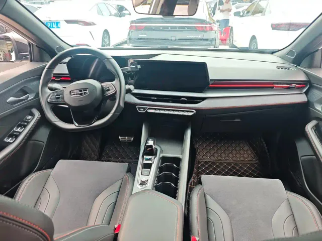 Geely Binrui — Фото автомобиля 6