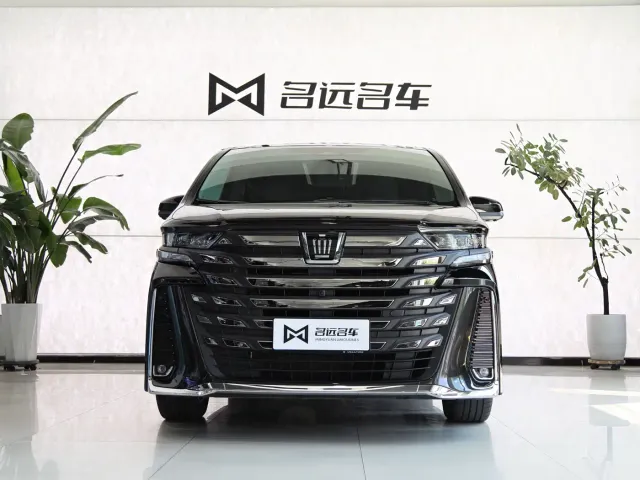 Toyota Vellfire — Фото автомобиля 2