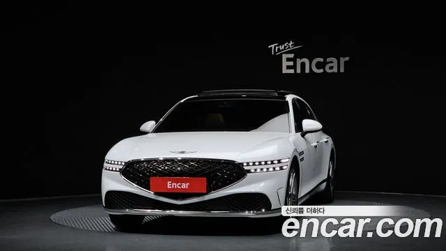 Genesis G90 Бензин 3.5 турбо AWD — Фото автомобиля 3