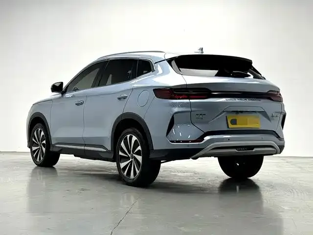 BYD Song PLUS — Фото автомобиля 7