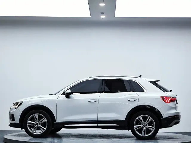 Audi Q3 — Фото автомобиля 4