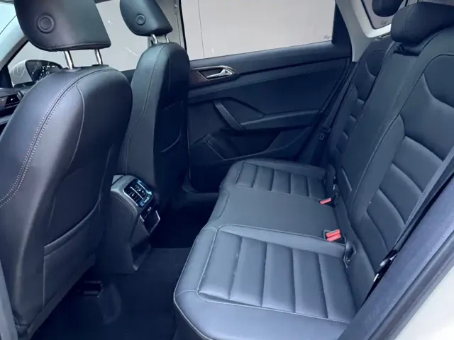 Volkswagen Tharu — Фото автомобиля 8