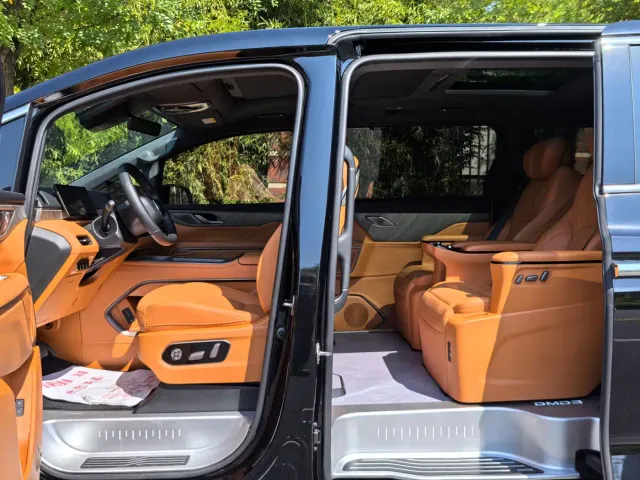 Wey Alpine — Фото автомобиля 11