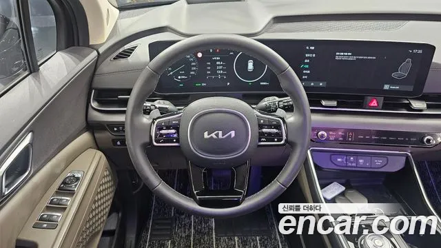 Kia Canival — Фото автомобиля 6
