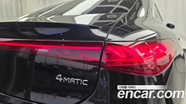 Mercedes-Benz EQS — Фото автомобиля 23