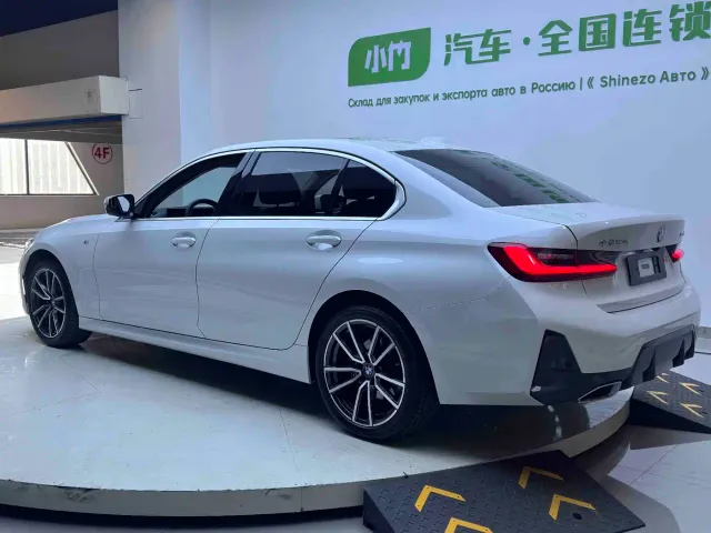 BMW 3 Series — Фото автомобиля 3