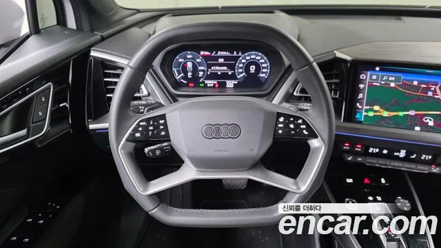 Audi Q4 e-tron F4 — Фото автомобиля 19