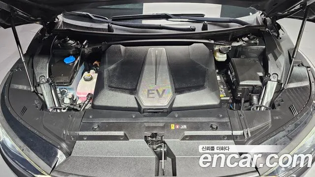 Kia EV6 — Фото автомобиля 6