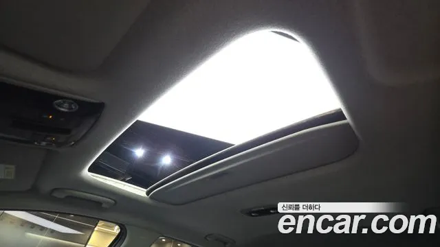 Kia Niro The All New — Фото автомобиля 25