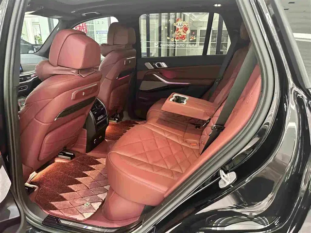 BMW X5 — Фото автомобиля 14