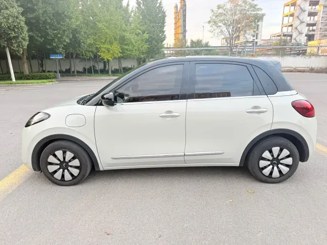 Wuling Bingo — Фото автомобиля 4