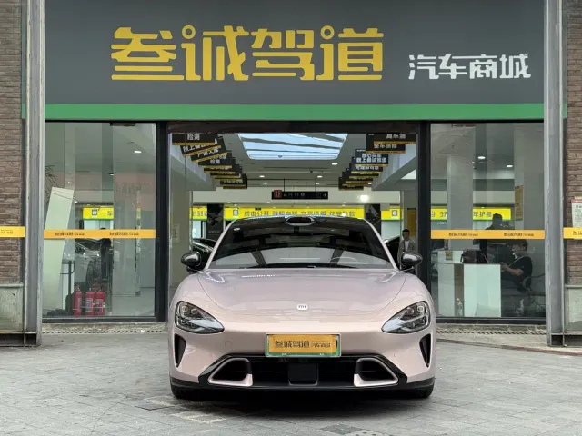 Xiaomi SU7 — Фото автомобиля 2