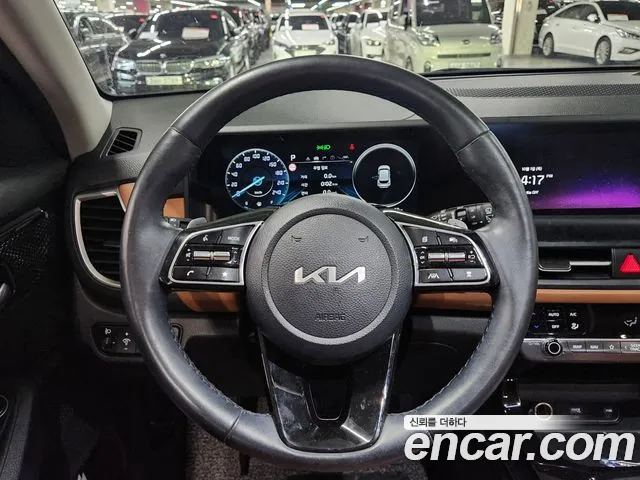 Kia Seltos New — Фото автомобиля 9