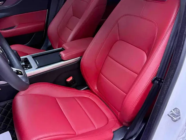 Jaguar XEL — Фото автомобиля 18