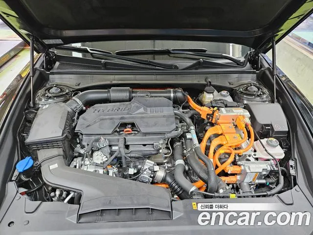 Hyundai Grandeur GN7 — Фото автомобиля 6