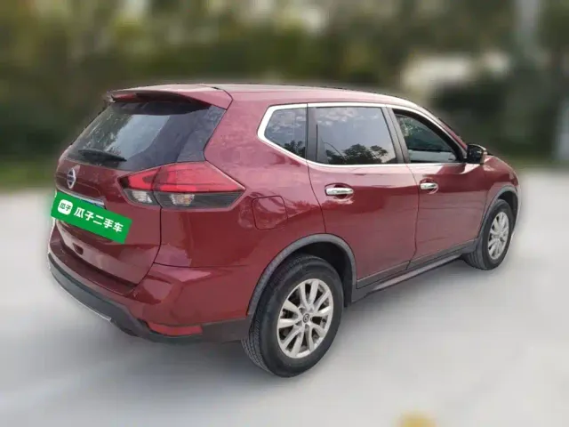Nissan X-Trail — Фото автомобиля 6