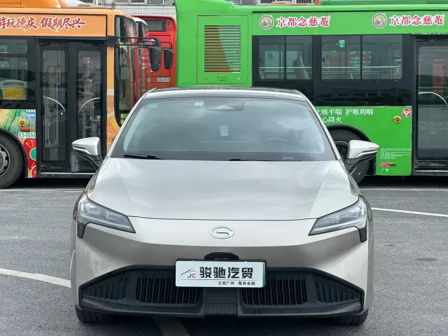 GAC Aion S Plus — Фото автомобиля 2