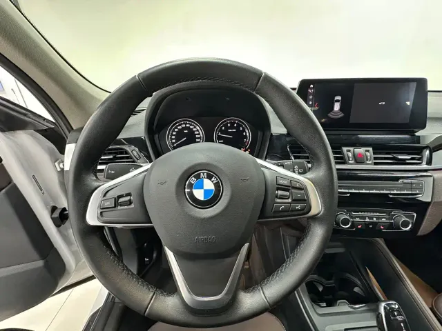 BMW X1 — Фото автомобиля 8