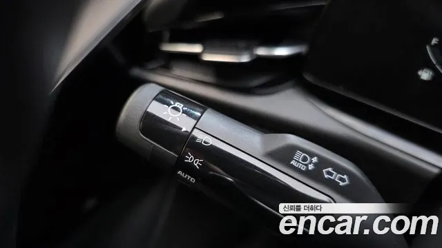 Kia Niro The All New — Фото автомобиля 29