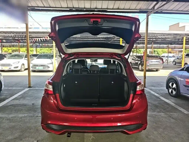 Nissan Tiida — Фото автомобиля 18