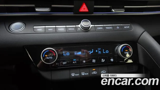Hyundai AVANTE Новый Avante (CN7) — Фото автомобиля 27