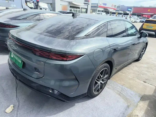 BYD Han L — Фото автомобиля 6