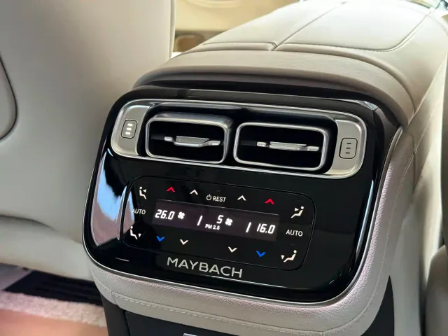 Mercedes-Benz Maybach S-Class — Фото автомобиля 13