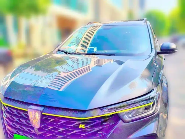 Roewe RX5 — Фото автомобиля 22