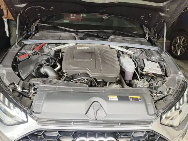 Audi A4L — Фото автомобиля 3
