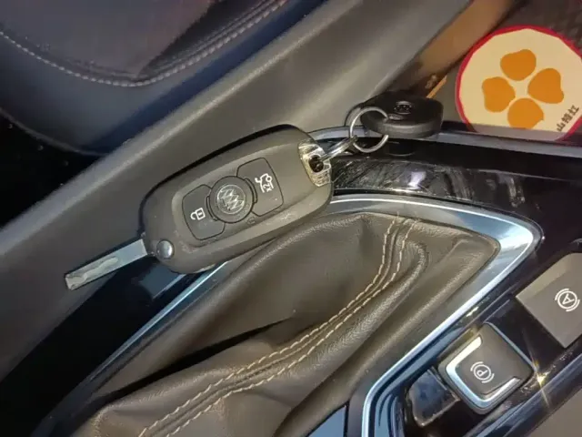 Buick Verano — Фото автомобиля 8