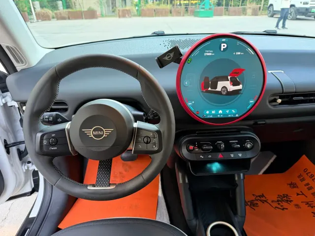 MINI Cooper — Фото автомобиля 5
