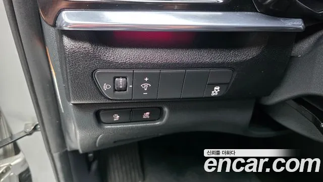 Kia Niro Niro Plus Air — Фото автомобиля 29