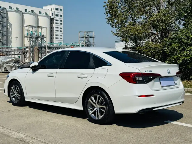 Honda Civic — Фото автомобиля 16