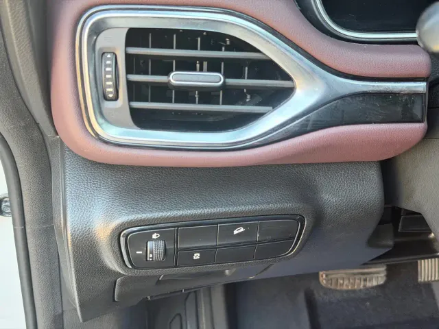 GAC Trumpchi M6 — Фото автомобиля 10
